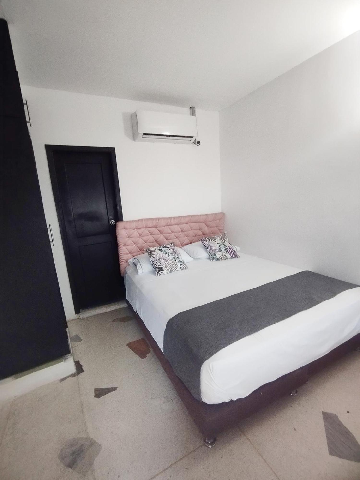 Hotel Tranvia Santa Marta  Buitenkant foto