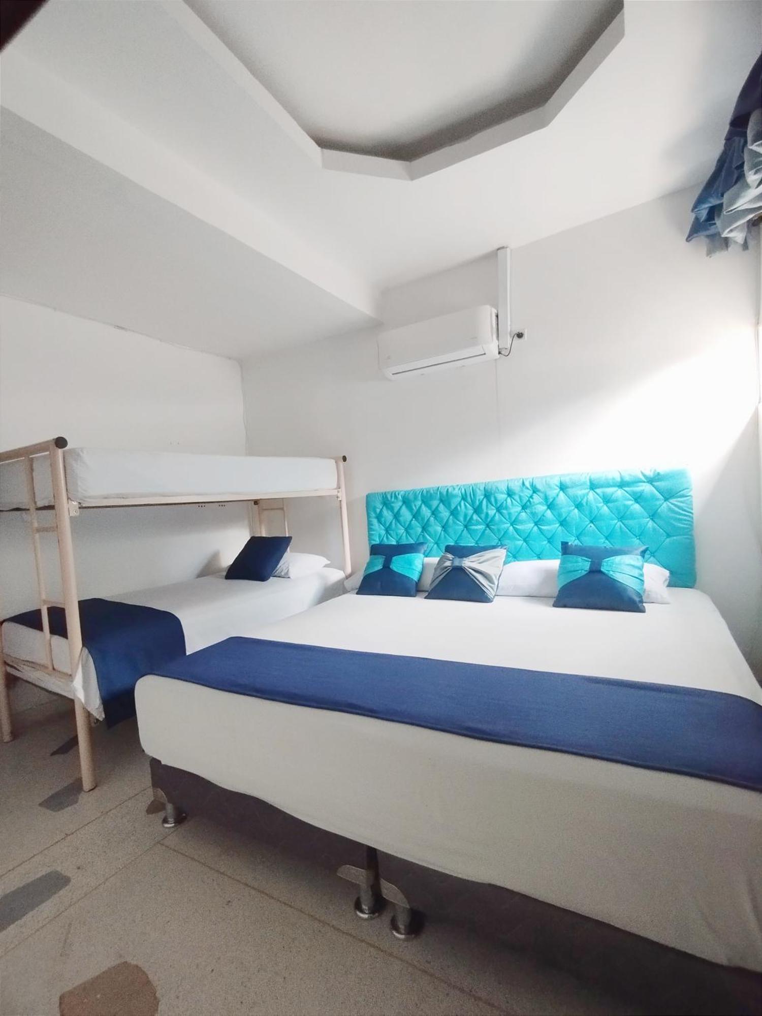 Hotel Tranvia Santa Marta  Buitenkant foto